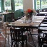 Picaro Restobar food