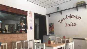 Cafeteria Jicara food