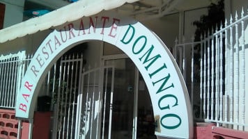 Domingo inside