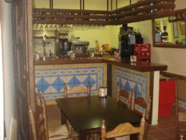 Cafeteria El Rincon inside