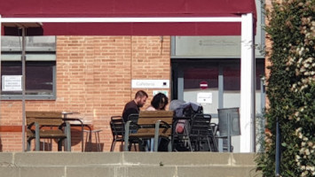 Cafeteria Ctc inside