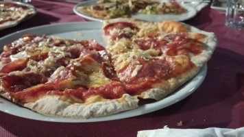 Pizzeria Da Bruna food
