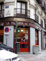 La Taberna De Atocha S.l. outside