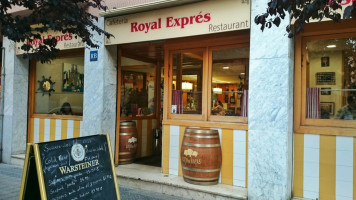 Royal Express outside