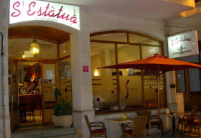 Pizzeria S'estatua food