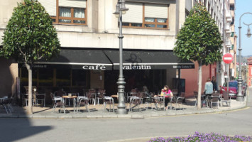 Cafe Palacio Valdes outside