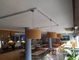 Cafeteria Llevant inside