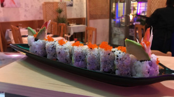Siri Sushi Japones food