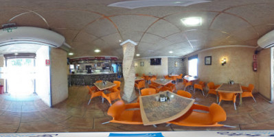 Cafeteria Pepin inside