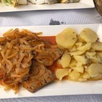 Cerro Currita food