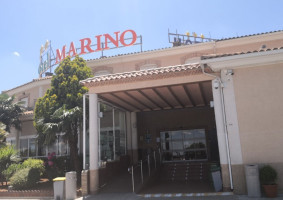 Area De Servicio Marino outside