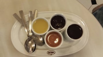 Chocolateria Valor food