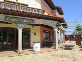 Castru El Gaiteru outside
