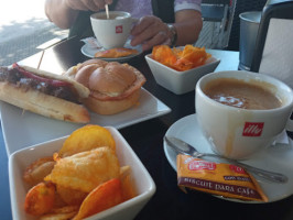Cafe Estoril food