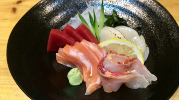 Sushiya Aoyama food