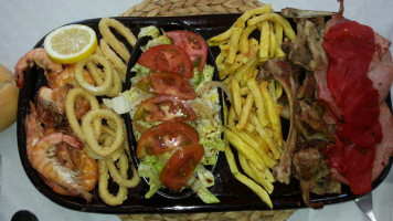 El Barco De Bolas food