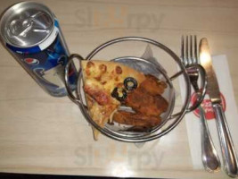 بيتزا هت السويس food