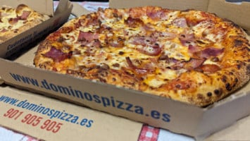Domino's Pizza San Gregorio food