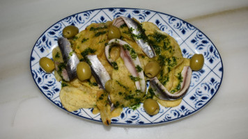 Alenar Bodega Mediterranea food