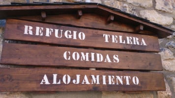 Refugio Telera food