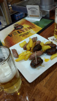 Cerveceria Los Jeronimos food