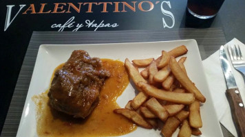 Valenttino's Cafe Y Tapas food