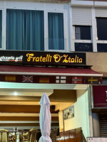 Fratelli Ditalia outside