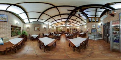 Cafeteria Juan Luis Pioz inside