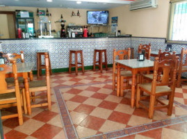 Cafeteria Cerveceria Ramales inside