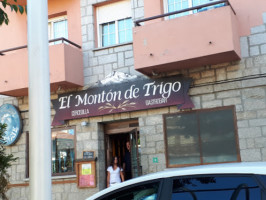 El Monton De Trigo food