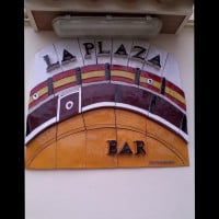 La Plaza food