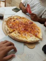 Telepizza Carteros food