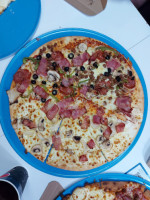 Domino's Pizza Actur food