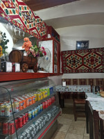 Damasquino Halal inside