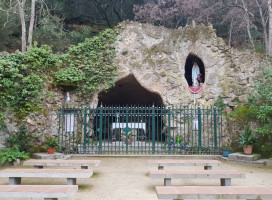 Santuario De Lourdes outside