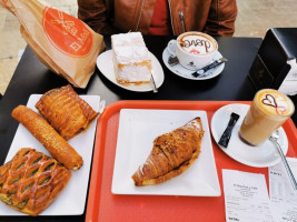 El Moli Pan Y Cafe food