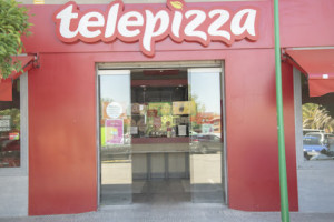Telepizza Paseo Estacion outside