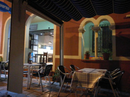 Taverna Del Mar outside