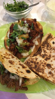 Tacos La Mexicanita food