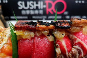 Sushi-Ro food