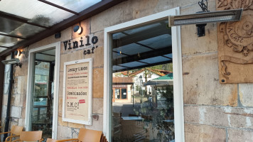 Cafe Vinilo food