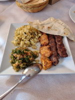 El Anticuario Libanes food