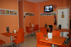Cafeteria Vallarta inside