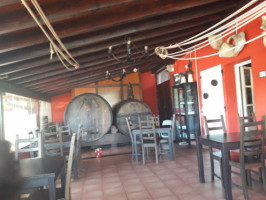 Cantina Errandonea inside