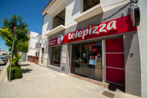 Lebrija Telepizza outside