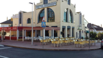 El Patriarca Cafe outside