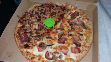 Telepizza food