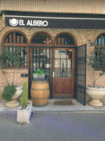 El Albero outside