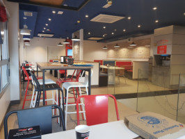 Domino's Pizza Mieres food
