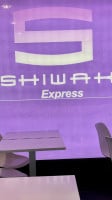 Sushiwakka Express Alcala inside